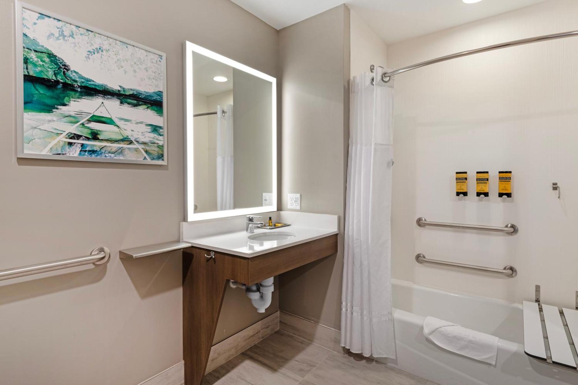 Best Western Plus Grand Rapids Mn Bagian luar foto